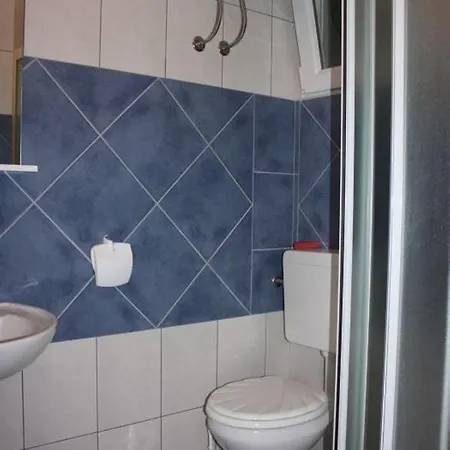 Apartman Wind Near Prosika Beach *